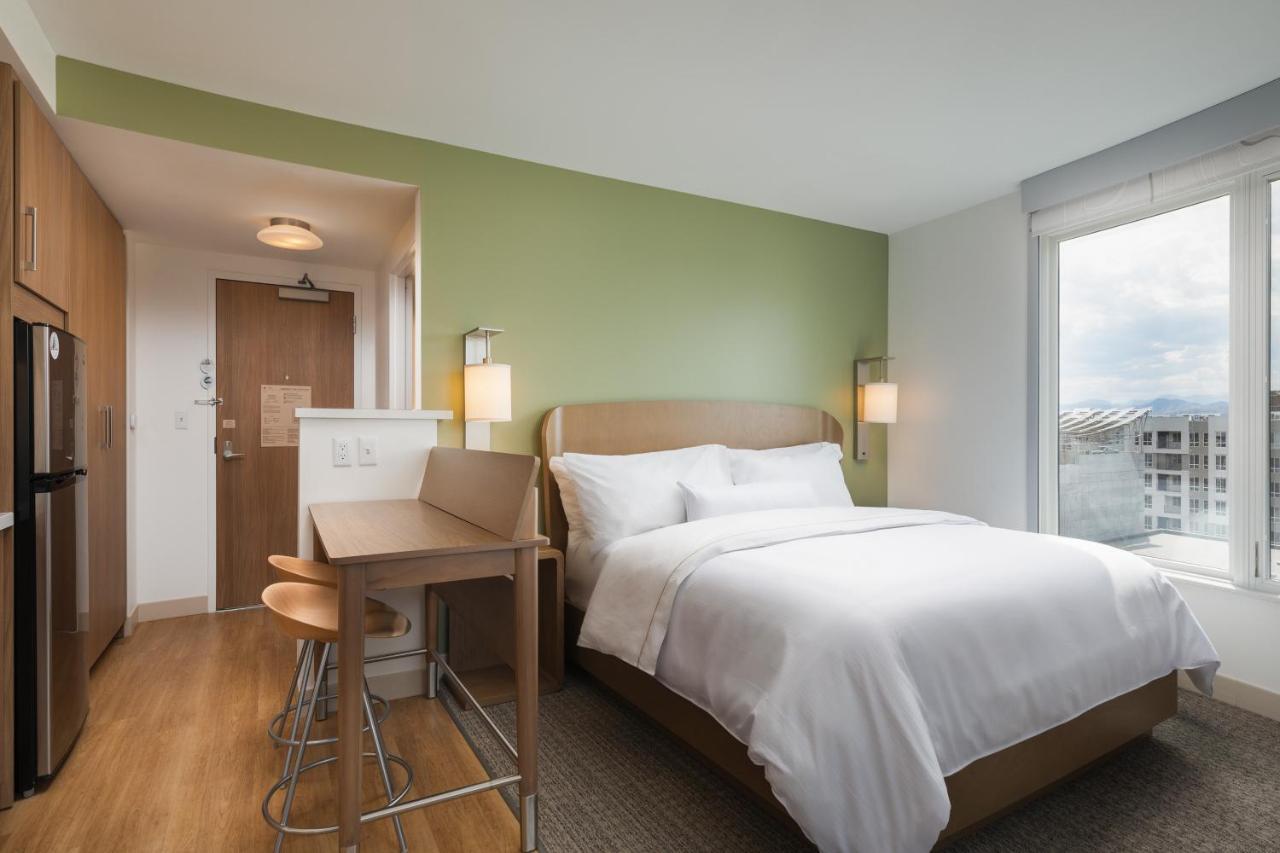 Element Denver Downtown East Екстер'єр фото