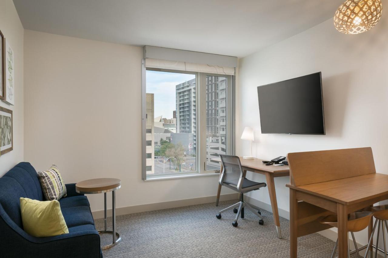 Element Denver Downtown East Екстер'єр фото