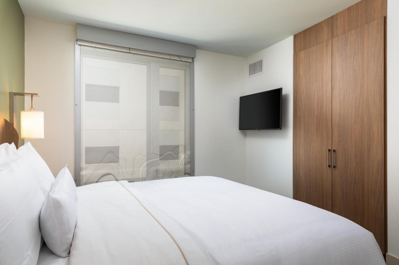 Element Denver Downtown East Екстер'єр фото