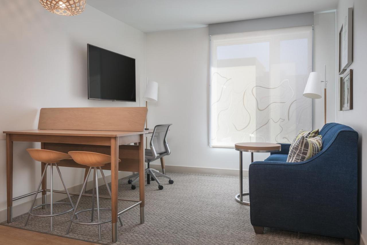 Element Denver Downtown East Екстер'єр фото